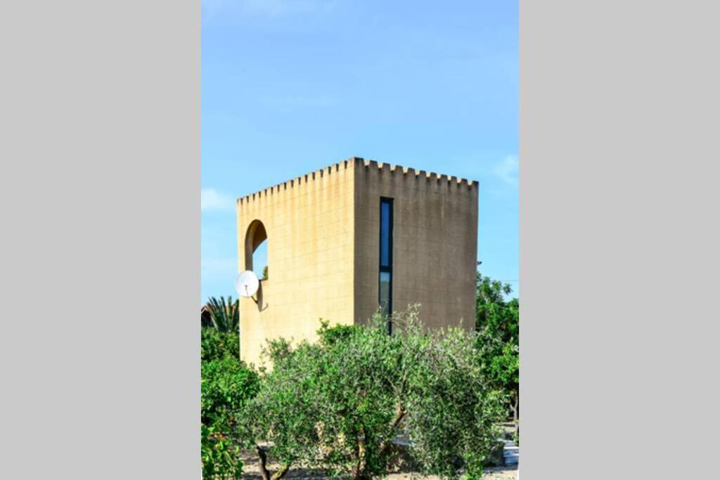 Villa The Tower With The Orange Tree Garden Ialysos  Exterior foto