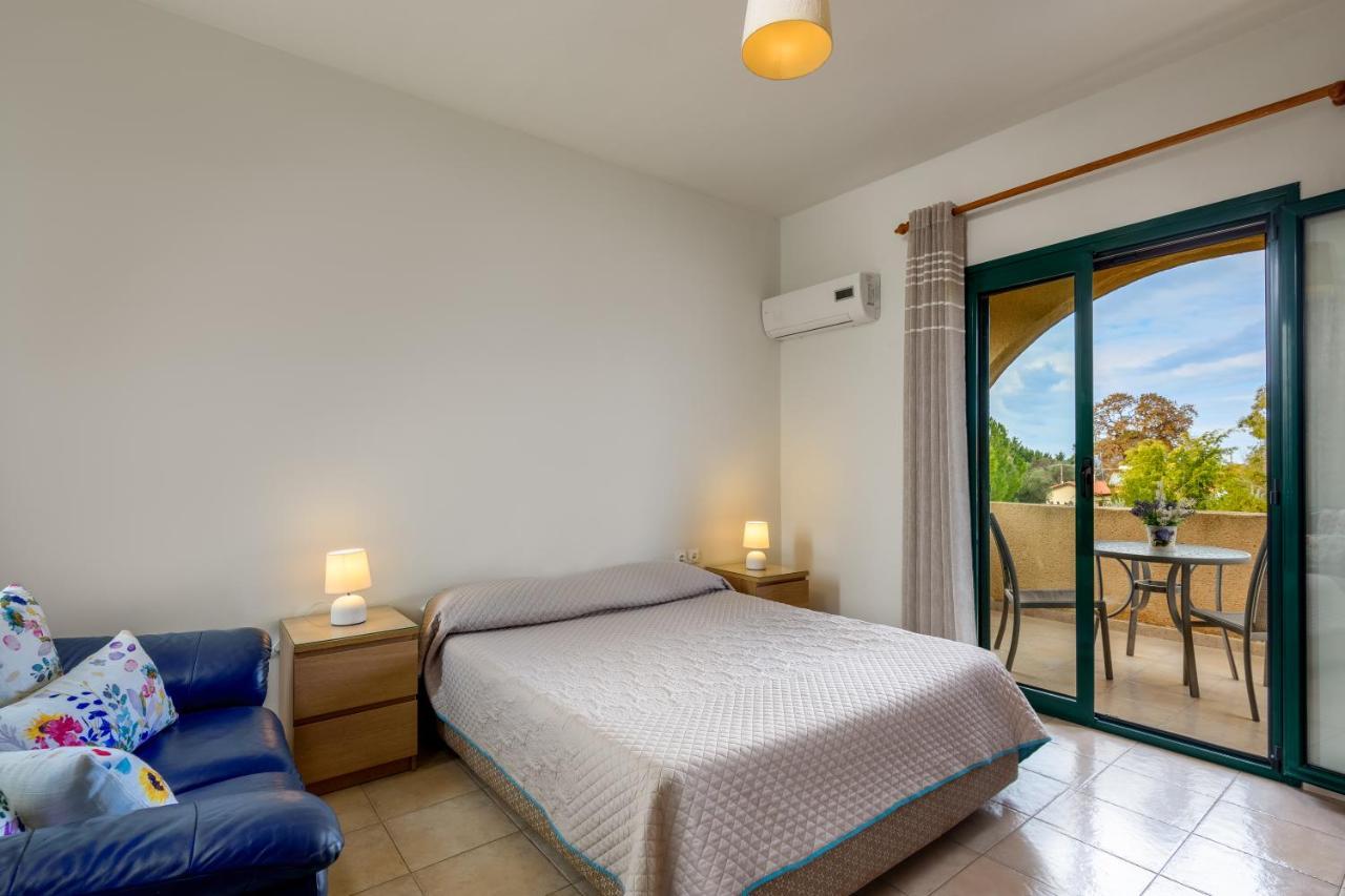 Villa The Tower With The Orange Tree Garden Ialysos  Exterior foto