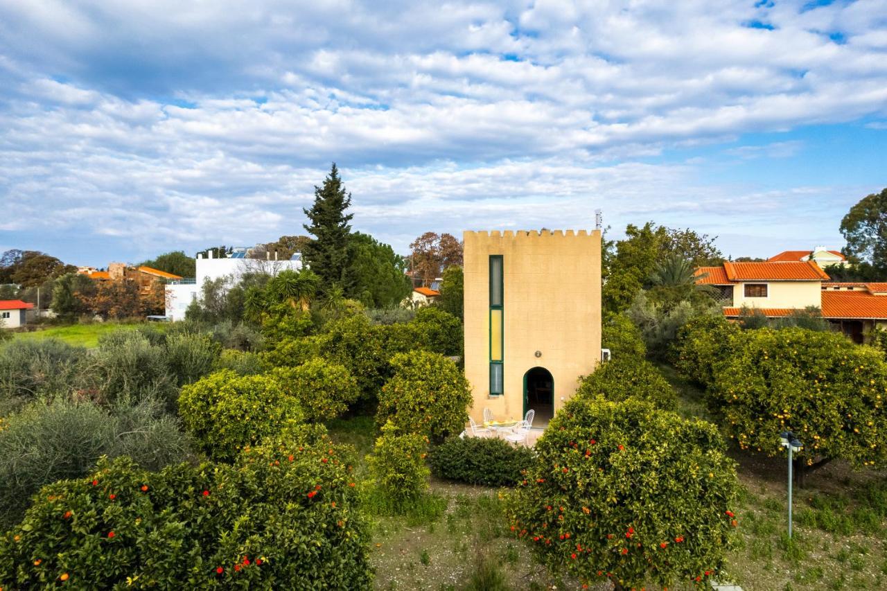 Villa The Tower With The Orange Tree Garden Ialysos  Exterior foto